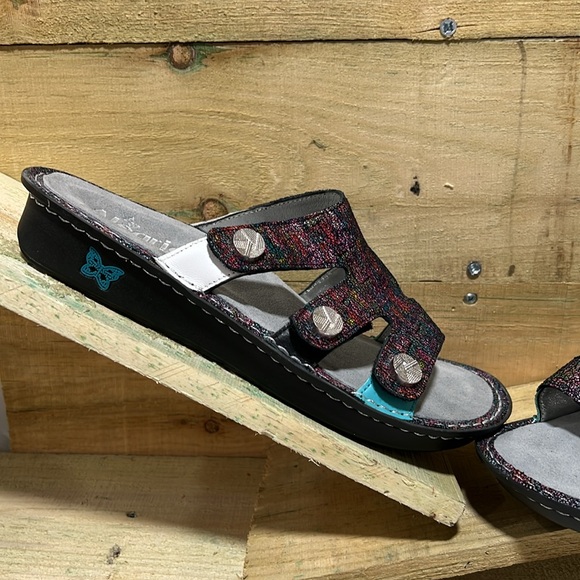 ALEGRIA Venice Chirpy Multi Three-Strap Slide-On Sandals Size 40 9.5 USA NWB - Picture 4 of 8